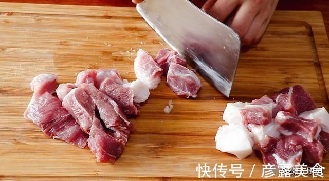 包子|遇到此馅儿别手软,咬一口,流出满满的汤汁,学会可以开包子店了