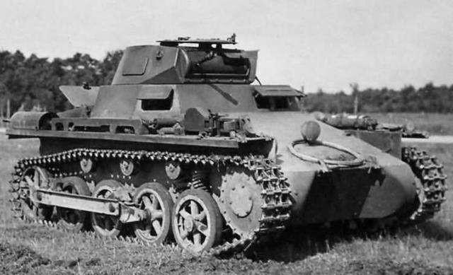 欧洲|闪电战横扫欧洲，希特勒三大致命错误，令第三帝国走向覆灭！