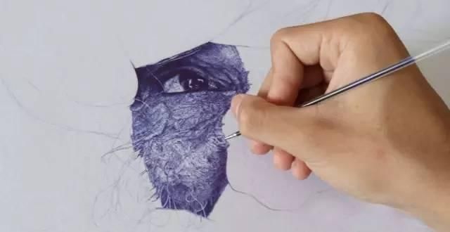 好好学习|这个高一男孩不好好学习,却用圆珠笔画出了纸上奇迹,专家都不敢相信