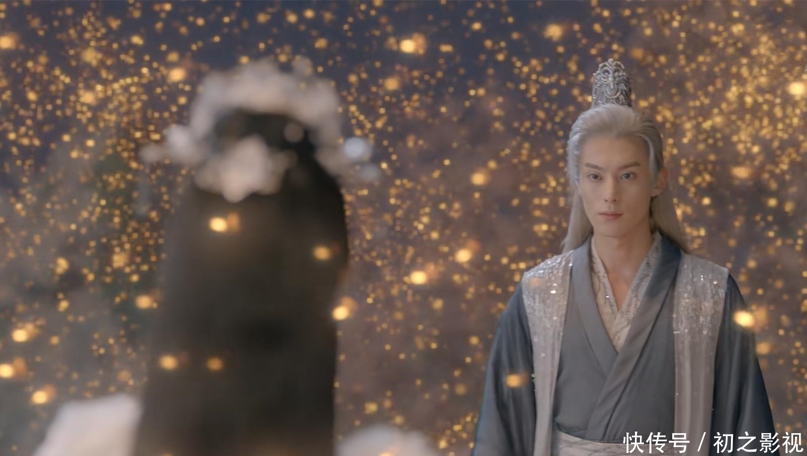 《遇龙》开播槽点多:男主假发劣质全程面瘫,无滤镜真实到卡粉