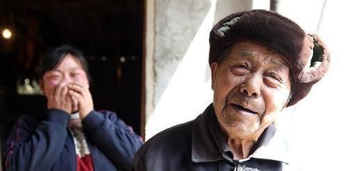 想要长寿|60岁之后要想长寿,除了运动锻炼身体之外,还要坚持做1件事