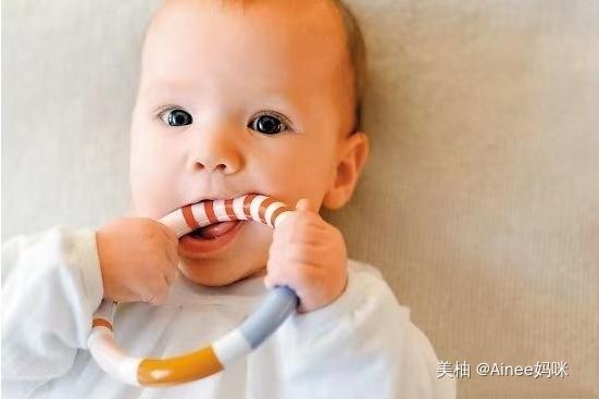 顺序|宝宝长牙有“时间表”，顺序、信号与应对小技巧，家长得提前了解