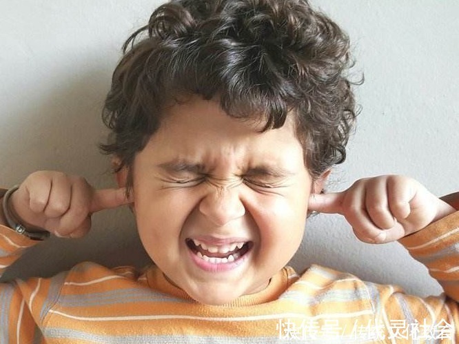 爸爸|这四句话就算到了嘴边,也不能对儿子说,家有男孩的家长要注意