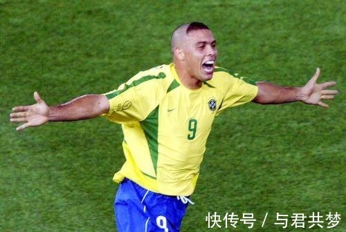 足球先生|巴西足球历史上的五位传奇人物，每个人代表了一个时代