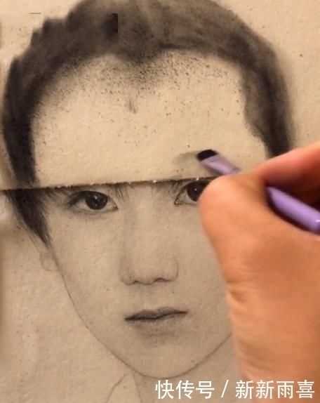 素描画|美术生给“王源”重新设计头发，开头别毁我小源，结束画卖给我吧