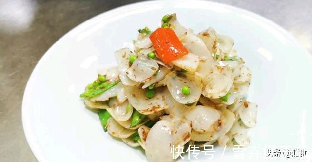 牛舌|慢炖牛舌肉汁烩藜麦黑松露、鲜口蘑炒银鳕鱼、麻虾酱炒百合