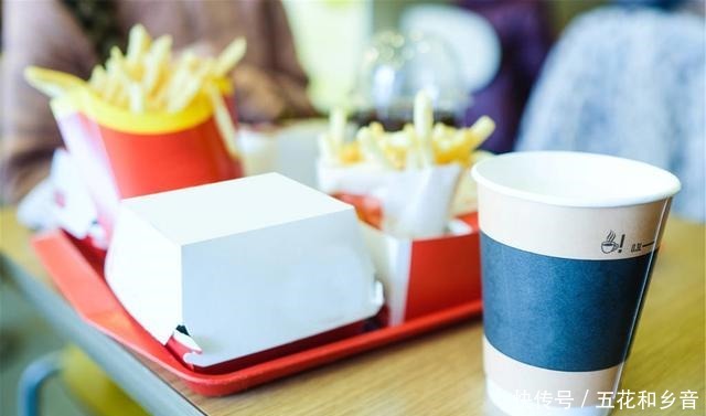 哪家|肯德基和麦当劳,哪家的招牌菜更好吃,也更为人所知