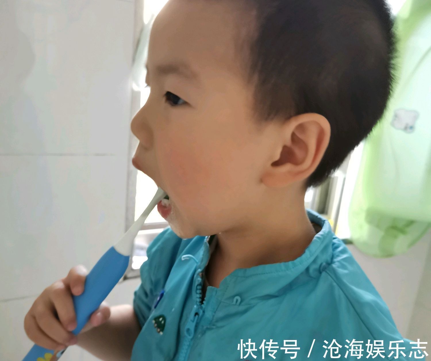 大宝小宝|没有超过35岁的话,就生个二胎吧,国家新添4项政策,都是好消息