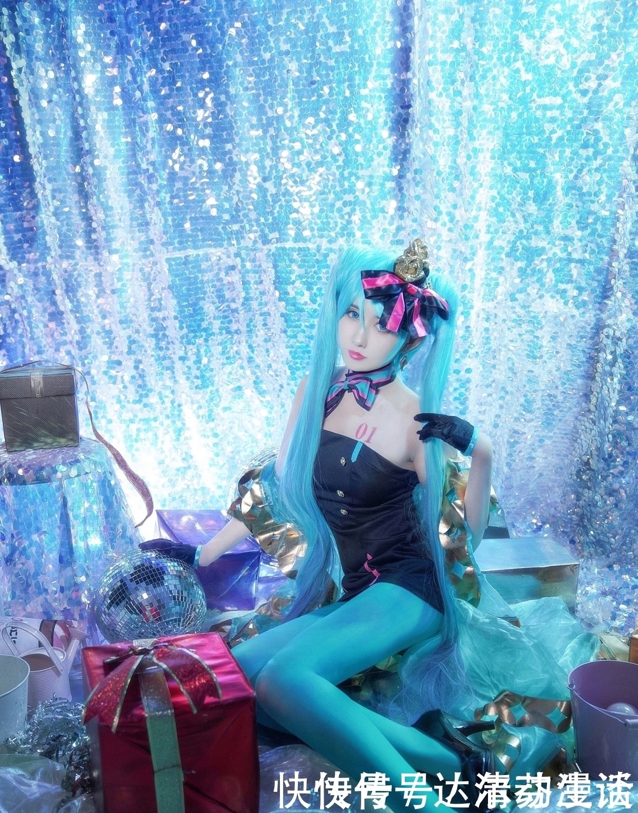 虚拟偶像|三组漂亮妹子COS的人气虚拟偶像“初音未来”还原度相当不错