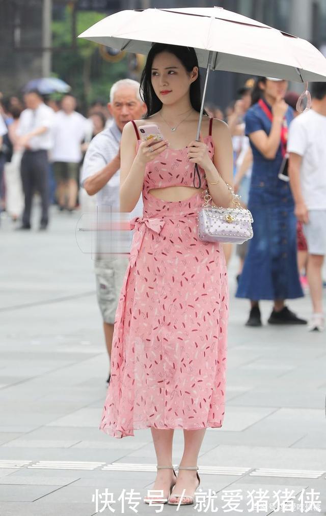 a6418|淡粉色的小裙子,搭配高跟小凉鞋,时尚又有气质