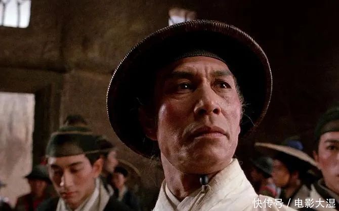 扫地|千面如来,演什么像什么,他是演艺圈里的扫地神僧