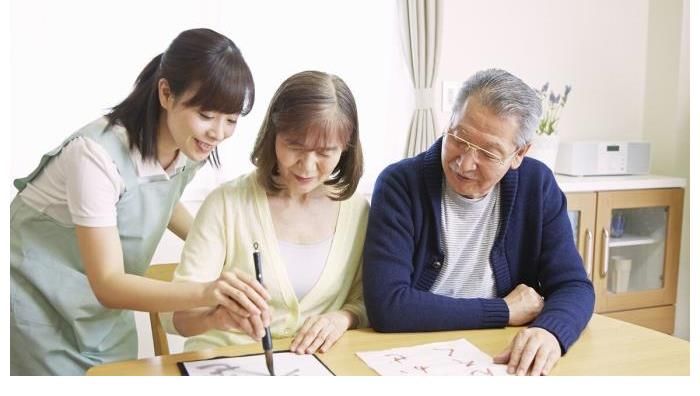 中医|91岁退休中医:“2黑1白”是骨质疏松的天敌,经常吃,走路稳健