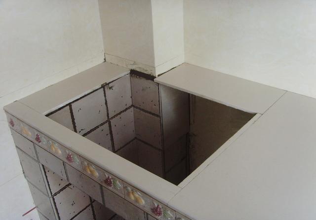 柜体|专坑穷人的“网红”装修：用水泥砌一个橱柜，越用越糟心