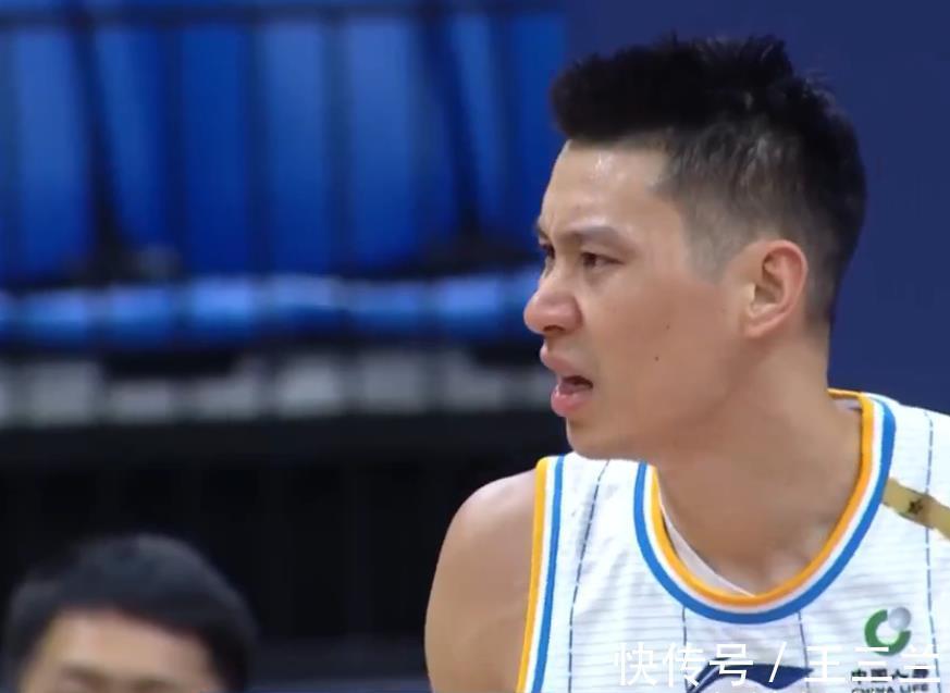 林书豪|一度落后27分!首钢遭CBA黑马吊打,林书豪4中0低迷,胡金秋10+10