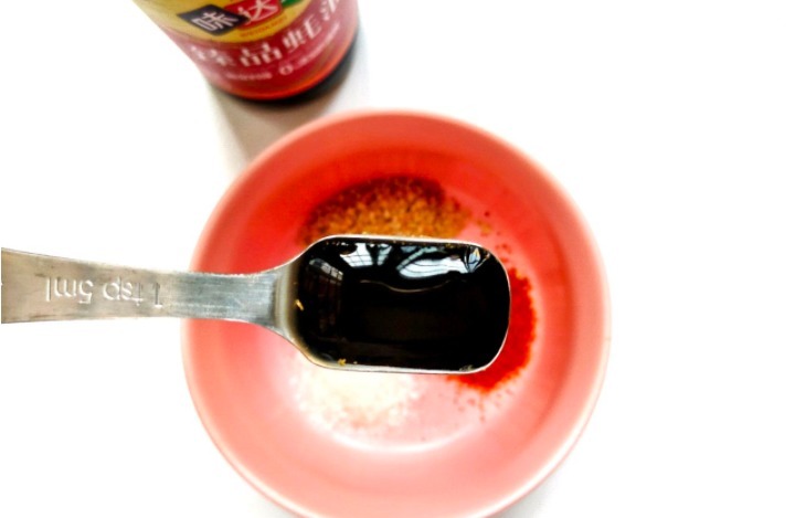 外面卖7元1斤的酱香饼自己在家做,外焦里嫩,真好吃