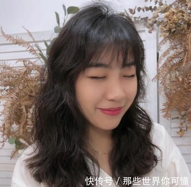 打理 今天给大家分享20款烫发免打理的发型!