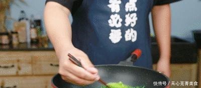 比肉还香的2种蘑菇做法，好吃不重样，我家一周做6次！