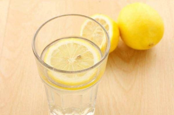 体重指数|40岁后的女性,体重能控制在这个范围就很不错,看看你达标了吗