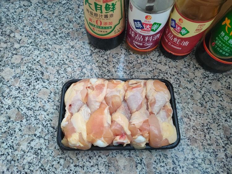 自制照烧鸡翅根，方法简单，满满的日式风味，孩子很喜欢吃