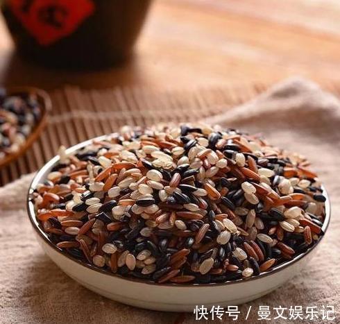 建议中老年人多吃下面这些食物,价格便宜又营