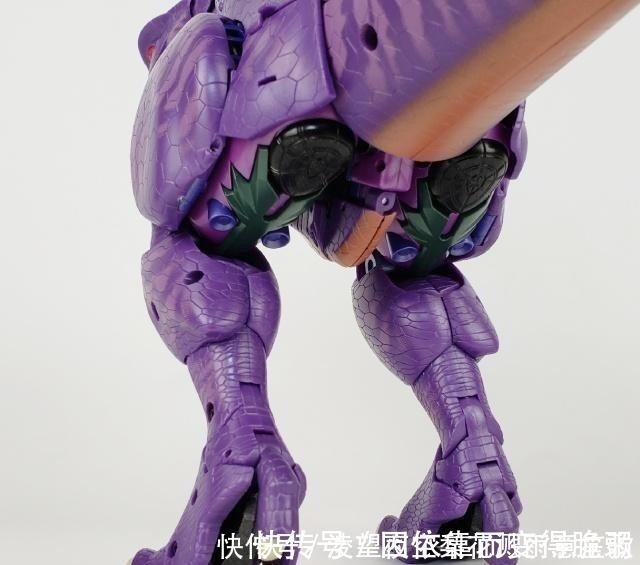还原度|超还原的霸王龙威震天玩具,但是要卖1700实在太贵了!