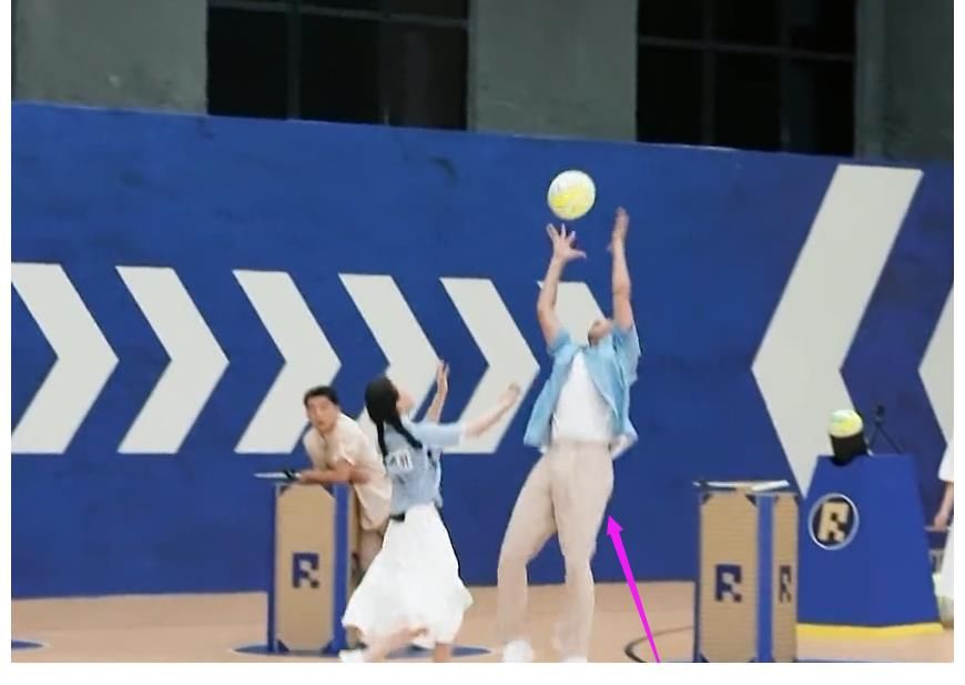 猎豹|小猎豹名号要易主了?蔡徐坤PK郑恺没悬念,黄旭熙动作慢放痞帅痞帅的