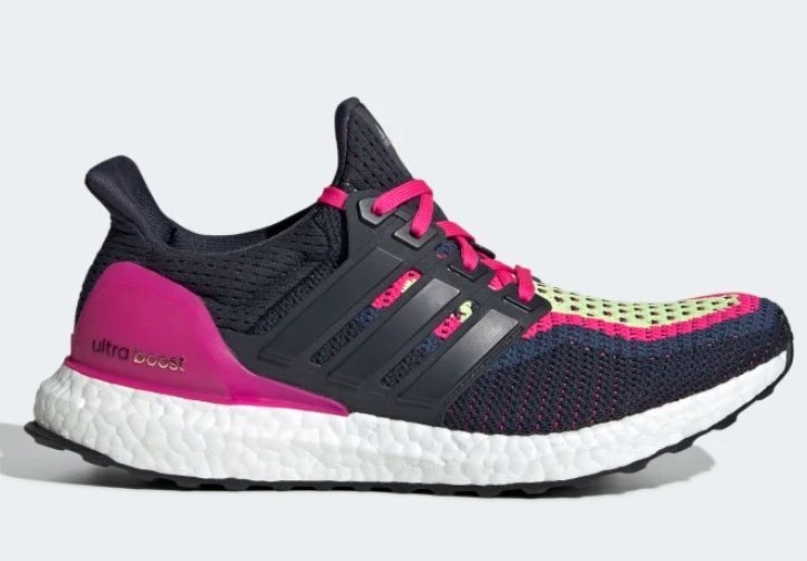 路透社 到底谁侵权?耐克起诉阿迪达斯抄袭 两大运动品牌“打”起来了!