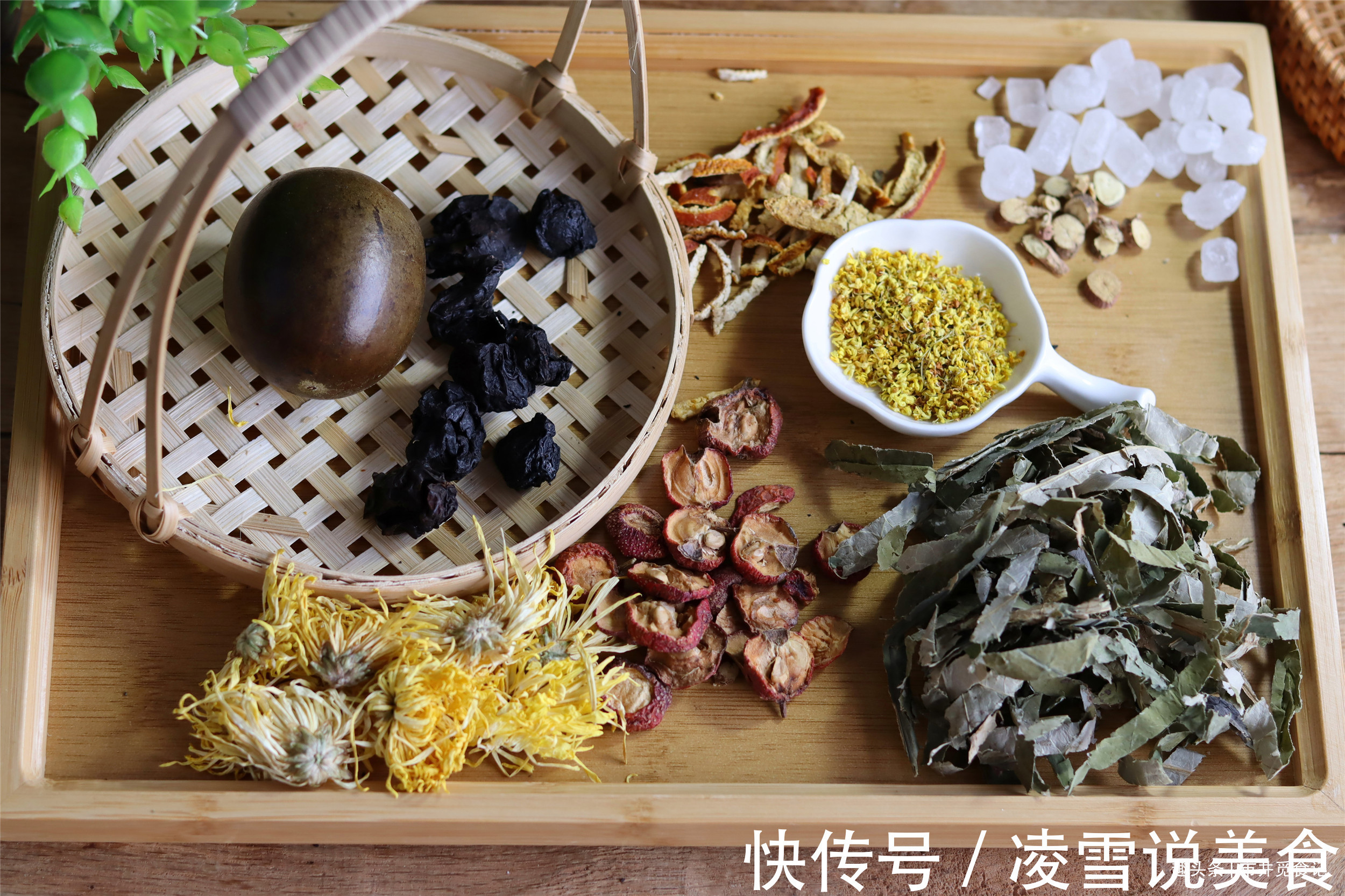 盛夏多喝“酸梅汤”,配方比例告诉你,天热常喝,清凉消暑特舒服