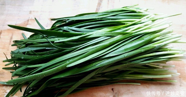 三鲜饺子怎么调馅才好吃?调料不要乱放,分享做法,饺子鲜香味美