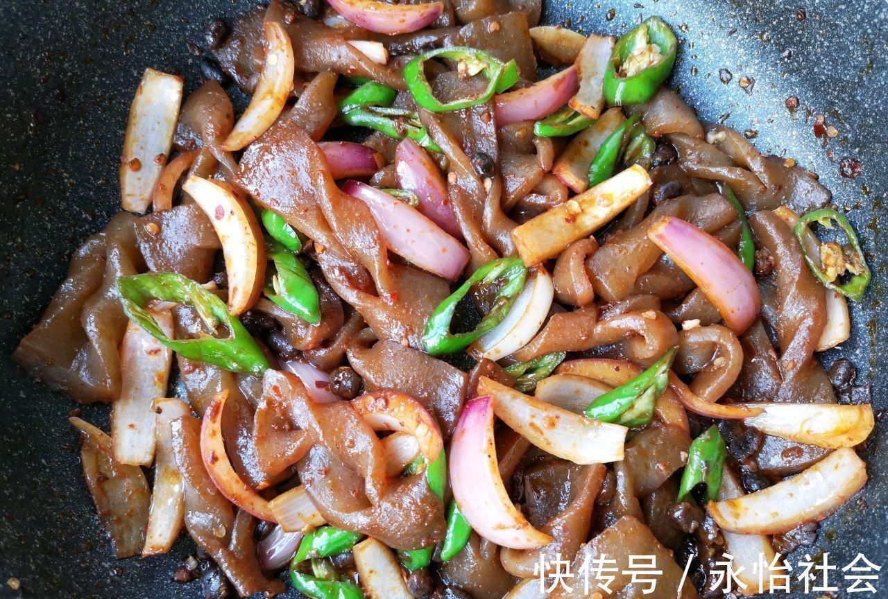 豆豉|脂肪最怕这菜,女人要多吃,1周吃3次,大肚腩不见了,腰细了