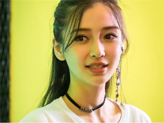 凸嘴型女生的修养，从化妆到日常生活的改变，培养气质美