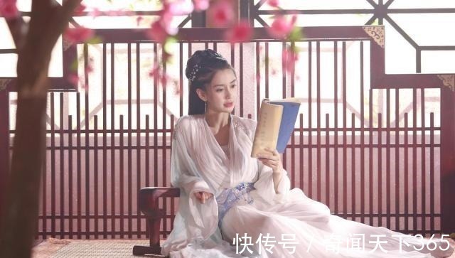 她放棄演藝轉(zhuǎn)入綜藝界,成綜藝界的“抗霸”,兩檔新綜藝將上線(xiàn)