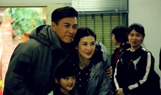 新潮流 现在女生穿高跟鞋越来越少,穿运动鞋越来越多,为什么