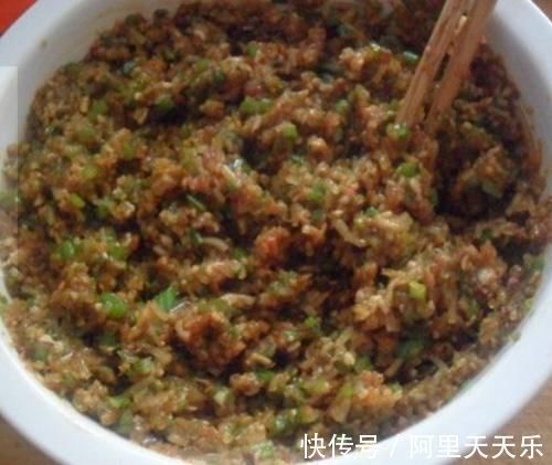 做肉馅饺子,这3种“料”必须加,饺子美味不油腻,越吃越香!