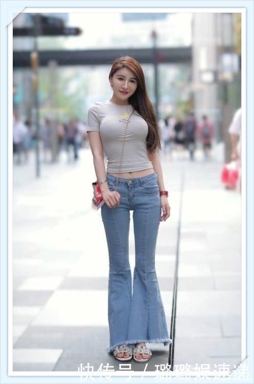 裤子|街拍;不得不佩服,阿姨穿什么都亮点十足,“拖地裤子”很给力吧