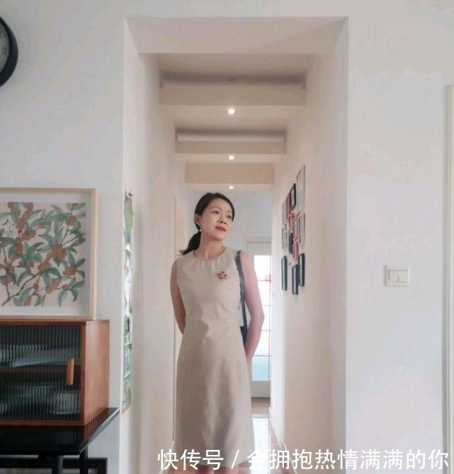 极简|会穿衣搭配很关键，只要会搭配，穿上基础款也能在人群中脱颖而出