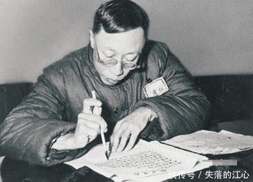 郭沫若邀请溥仪当助理,溥仪机智回了5个字,郭沫若听后面红耳赤