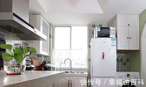 老师傅|回家最不该这样放冰箱，老师傅看了就摇头，你家穷是有原因的！