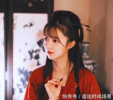 古言她原本是博士生,一觉醒来,成了正和男主闹和离的作死女配