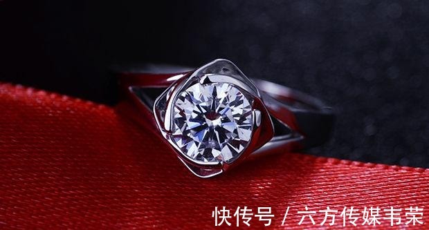 价格|1万元能够买到什么钻戒？购买钻戒除了看价格还应该看什么？
