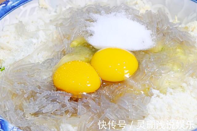面粉|炸丸子时，切记直接加面粉！大厨教你这样做，丸子香酥又好吃