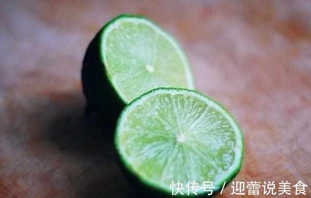 煮虾用冷水还是开水下锅很多人都做错了，难怪虾肉不鲜嫩