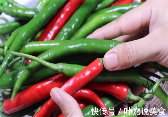 腌辣椒季节到了,大厨教你这样做,开胃又下饭,吃一年都不怕坏