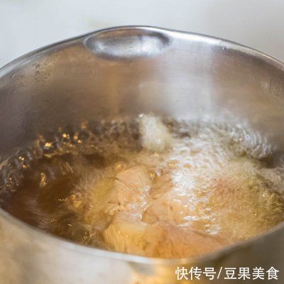 大勺|妈妈的菜干爆扣肉(过节待客硬菜,毫无保留的技巧)