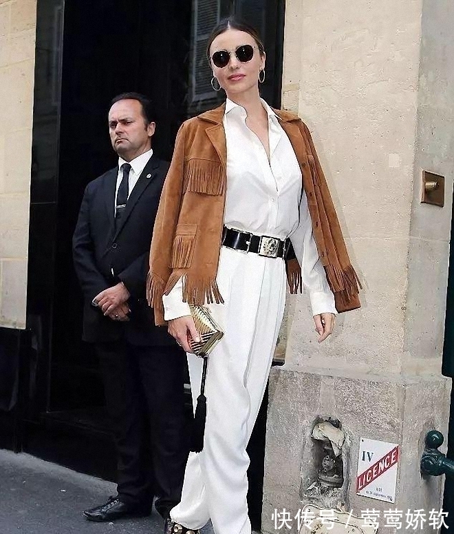 咖啡色 秋冬季节咖啡色的服装怎么搭配好看?都市女性这样穿搭不过时