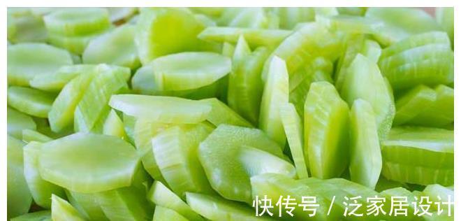 莴笋干|教你在家晒莴笋干,1次晒10斤不够吃,做法简单,放12个月不