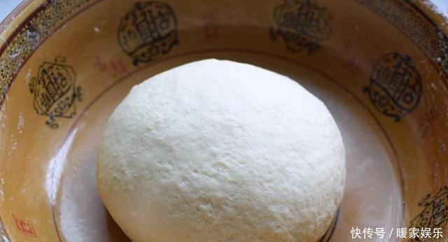  我家油条从不买，自己做各个空心，配方屡试不爽，我每次都成功