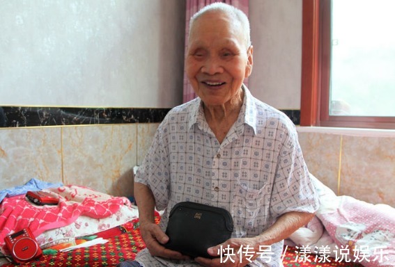 老战士|101岁肝癌老人，成功走过三十年，自诉喜欢吃一种“野草”