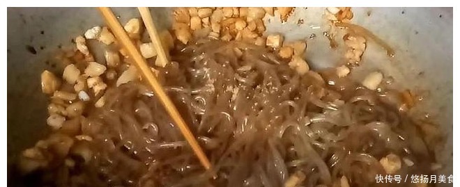 小葱|饭店的“蚂蚁上树”为什么那么好吃大厨教你，跟饭店里一样香！