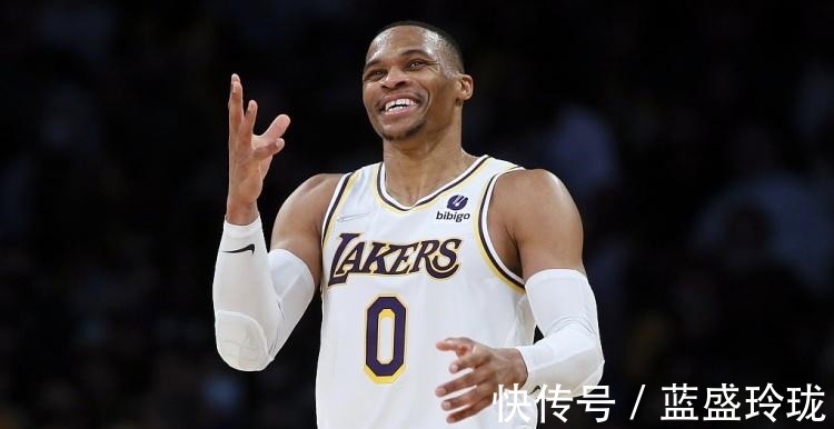 三巨头|威少我是三巨头中不得不做出最大牺牲的那个人!